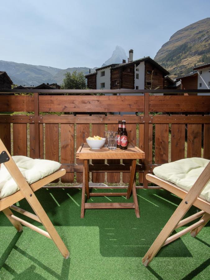 Chez Nous Zermatt Apartment ภายนอก รูปภาพ