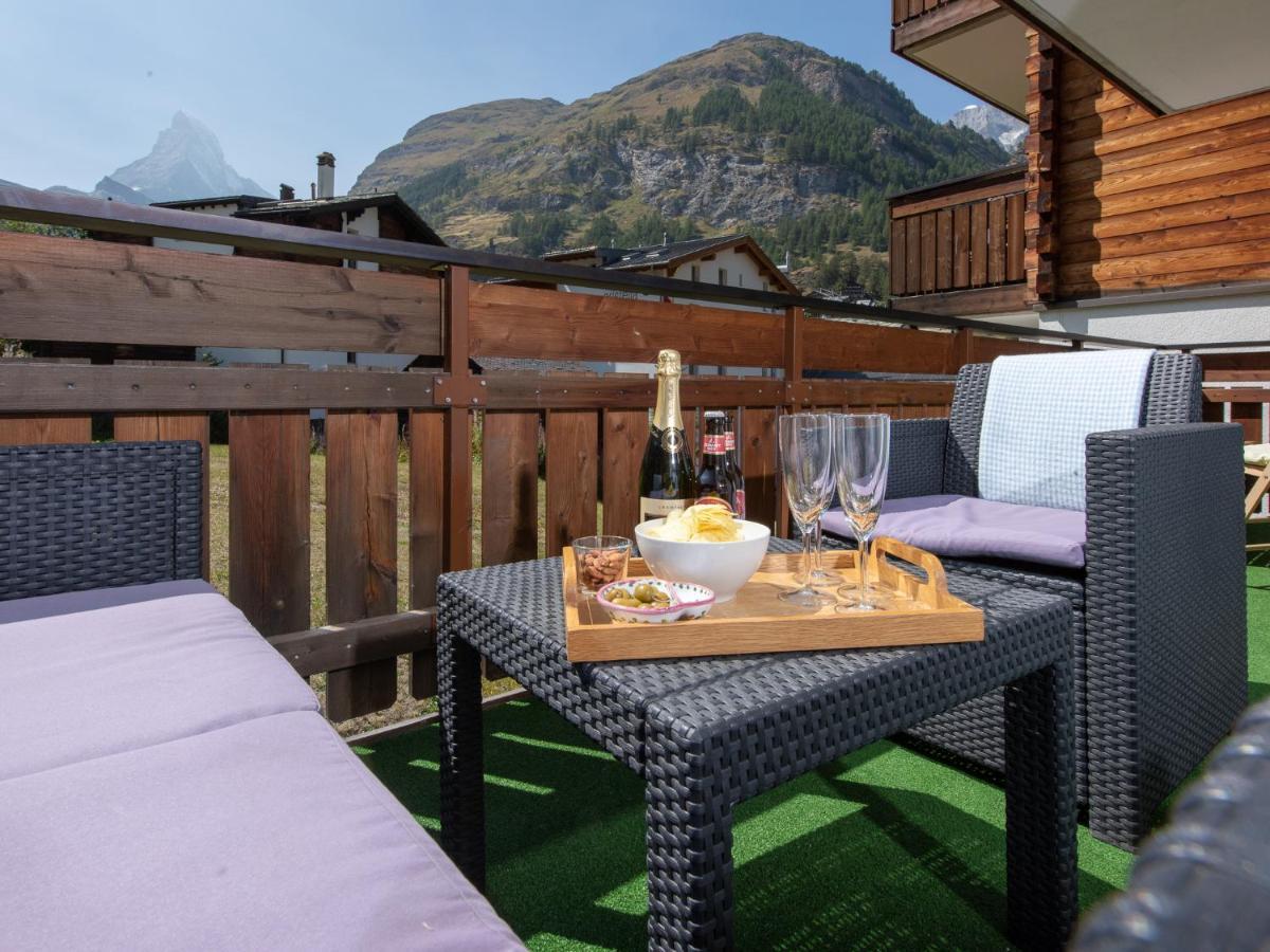 Chez Nous Zermatt Apartment ภายนอก รูปภาพ